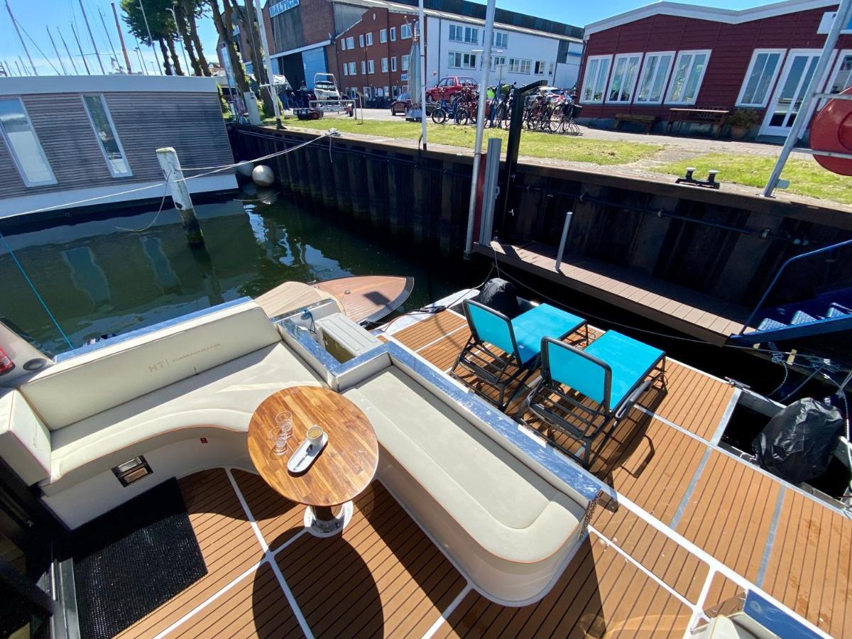 Hotel Hausboot mit Traumlage in Travemünde Lübeck Exterior foto