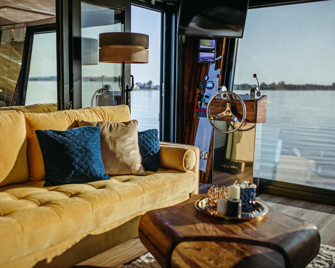 Hotel Hausboot mit Traumlage in Travemünde Lübeck Exterior foto