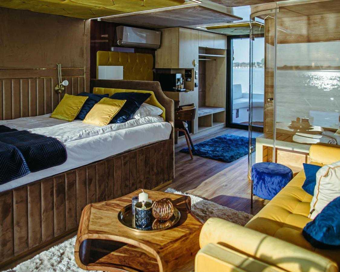 Hotel Hausboot mit Traumlage in Travemünde Lübeck Exterior foto